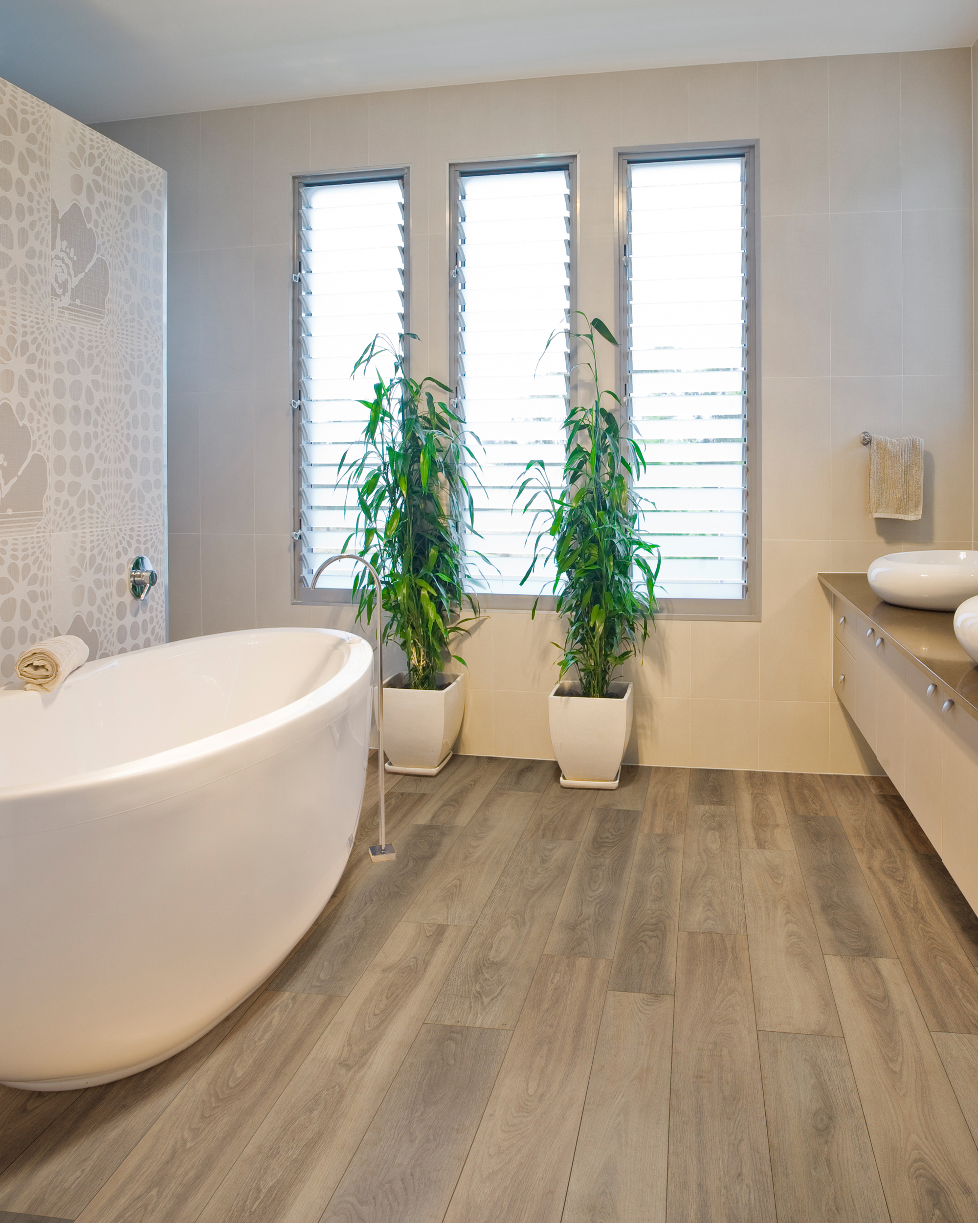 Laminate Water Resistant  