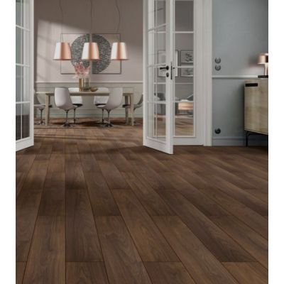 Castanea Walnut Laminate 10mm