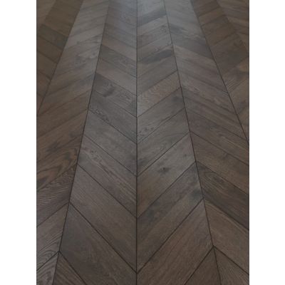 Chevron Oak Bastille Solid