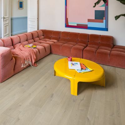 Quickstep Soft Oak Medium Laminate 8mm