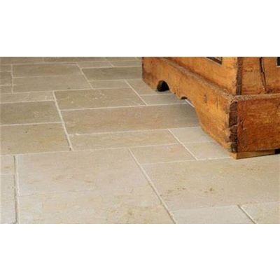 Seashell Tumbled Limestone - Versailles Pattern