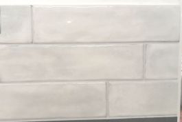 Splendours White - Light Grey (Crackle Glaze) 7.5 x 30cm Irwin Tiles